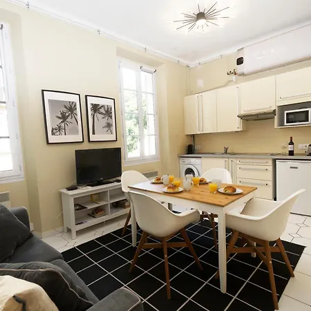 Escapade Forville Apartment *
